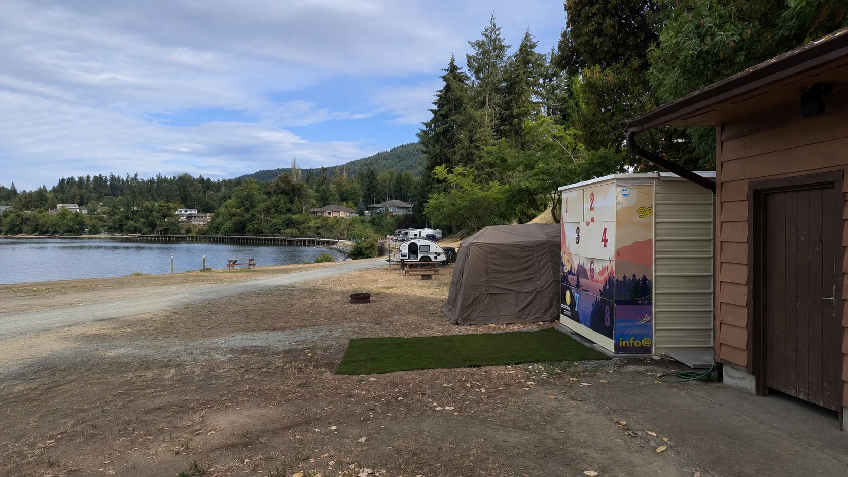 PaddlePoint Osborne Bay waterfront location